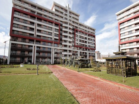  聚苯板的實(shí)用耐用性能好不好？